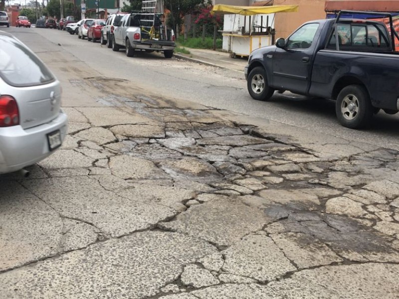 Xalapeños piden intervención de la autoridad en calle Manzano