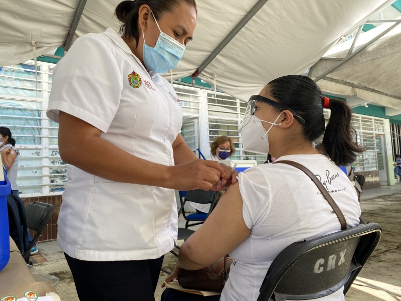 Xalapeños rechazan vacunas de Sinovac por estos motivos