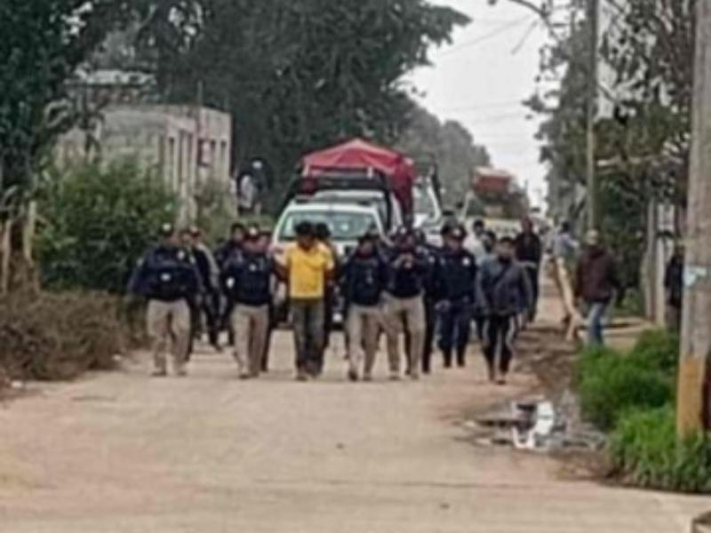 Zacapoaxtla enfrenta tensión vecinal tras detención de sospechoso por presunto robo
