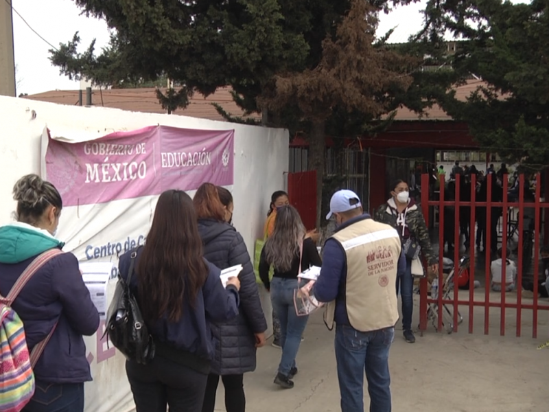 Zacatecanos de 30 a 39 años acuden a vacunación