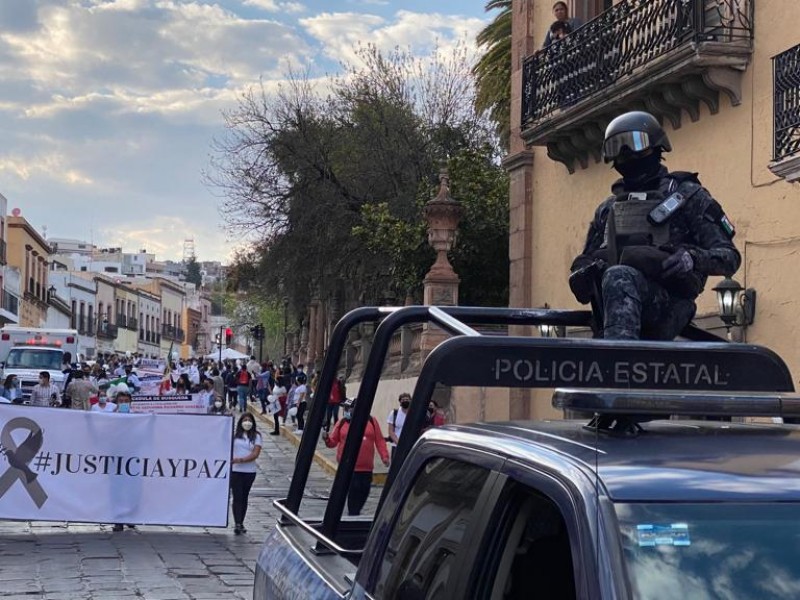 Zacatecanos se manifiestan para exigir paz y justicia