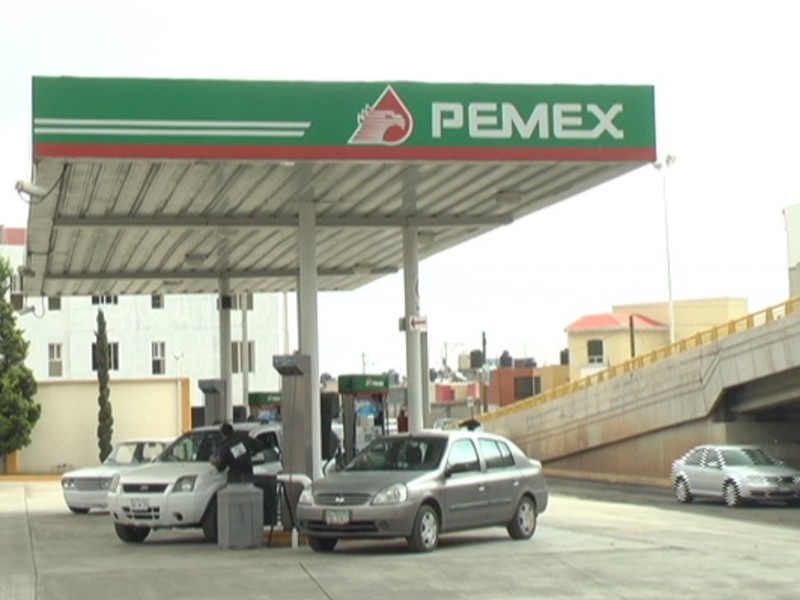 Zacatecas debe reajustar gastos por costo de gasolina