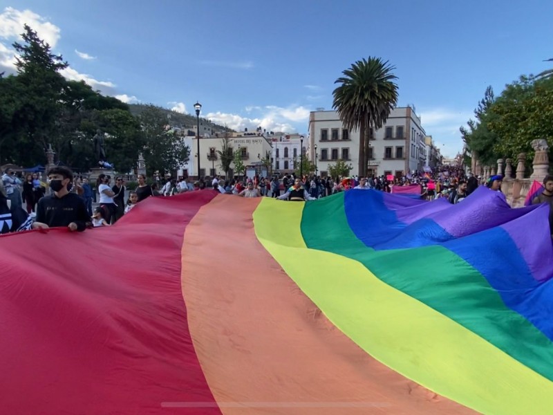 Zacatecas vibró con los colores de la comunidad LGBT