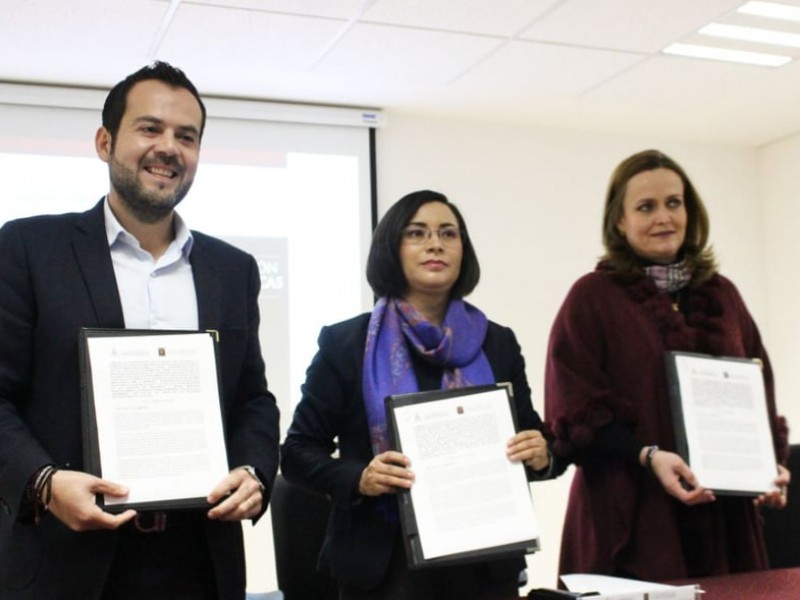 Zacatecas y CDHEZ firman convenio de colaboración