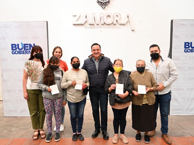 Zamora primer municipio del estado en tramitar pasaportes electrónicos