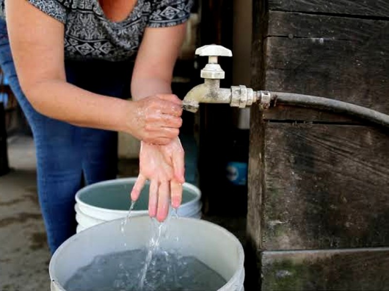 Zamoranos solicitan mejoras en el servicio de agua