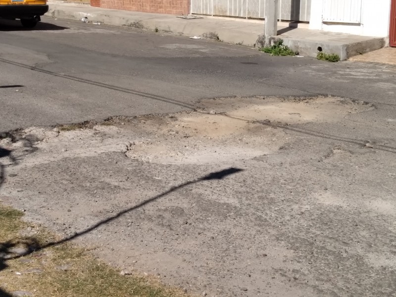 Zanja lleva 6 meses en calle Panamá