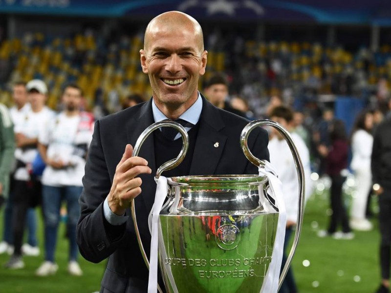 Zidane vuelve al banquilo del Real Madrid