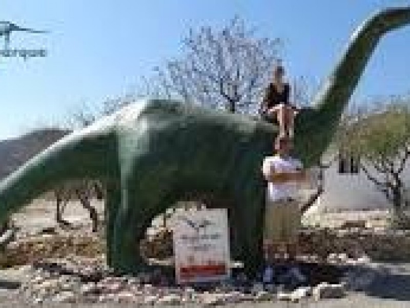 Zona turística de zapotitlán en número rojos