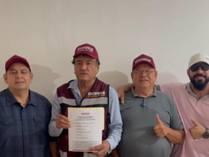 Óscar Leggs se registra para buscar coordinación municipal de Morena